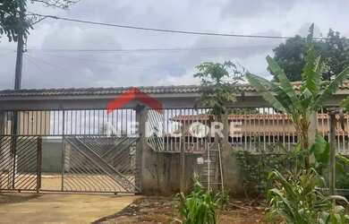 Imagem: A casa em condomínio possui 3 Dormitórios, 3 Banheiros, 3