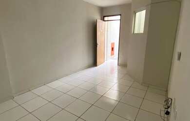 Imagem: O apartamento possui 2 Dormitórios, 1 Banheiro, 48m² de Área