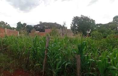 Imagem: O terreno possui 360m² de Área e está localizado em Salto