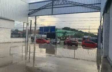 Imagem 2: Galpão alto padrão 1000m²