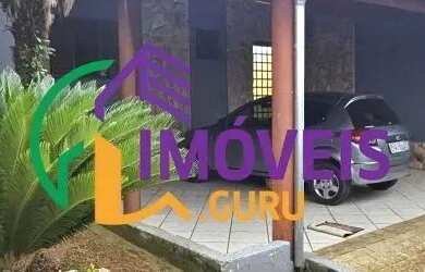 Imagem: A casa possui 3 Dormitórios, 4 Banheiros, 4 Vagas na garagem