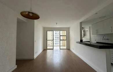 Imagem: O apartamento possui 3 Dormitórios, 2 Banheiros, 2 Vagas na