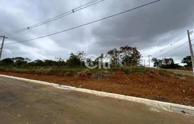 Imagem: O terreno possui 479m² de Área e está localizado em Amadeus