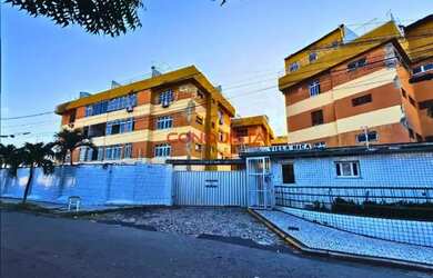 Imagem: O apartamento possui 3 Dormitórios, 1 Banheiro, 1 Vaga na garagem