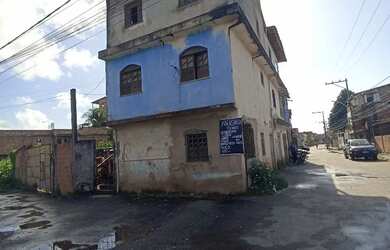 Imagem: A casa possui 5 Dormitórios, 4 Banheiros, 2 Vagas na garagem