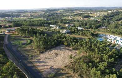 Imagem: O terreno possui 2.440m² de Área e está localizado em Itu