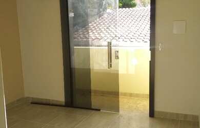 Imagem 3: Apartamento. Varanda, 1 Banheiroe2 Dormitórios