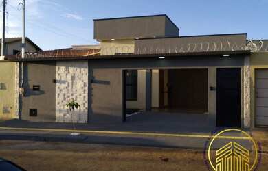 Imagem 1: Casa, Jardim Belvedere. Piscina, Guarda roupa, 300m² de Áreae1 Banheiro