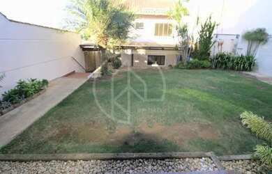 Imagem 2: Casa aconchegante com quintal / Condominio fechado / Analiso permuta