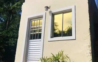 Imagem: A kitnet possui 1 Dormitório, 1 Banheiro, 3 Vagas na garagem