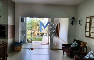 Imagem 6: Casa Padrão. Churrasqueira, Área de serviço, 241m² de Áreae1 Vaga...