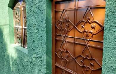 Imagem: A casa possui 1 Dormitório, 1 Banheiro e está localizado