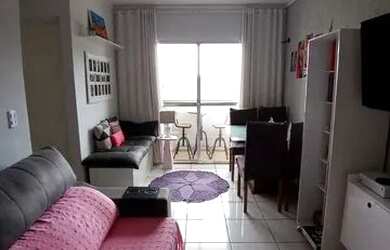 Imagem: O apartamento possui 2 Dormitórios, 1 Banheiro, 1 Vaga na garagem