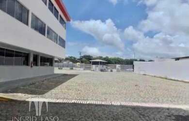 Imagem: O depósito possui 5 Vagas na garagem, 2.230m² de Área e