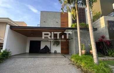 Imagem: A casa em condomínio possui 3 Dormitórios, 5 Banheiros, 4