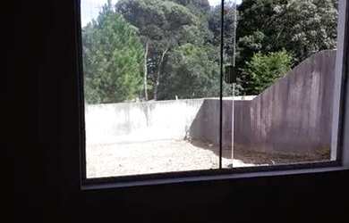 Imagem: A casa em condomínio possui 2 Dormitórios, 1 Banheiro, 2 Vagas