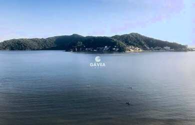 Imagem: O apartamento possui 1 Dormitório, 2 Banheiros, 1 Vaga na garagem