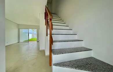 Imagem 7: Sobrado novo, 3 dormitórios , suíte , pronto para morar