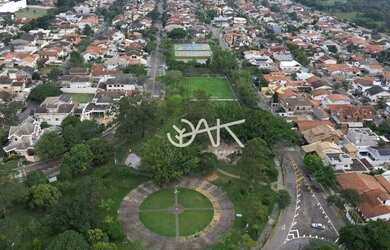 Imagem: O terreno possui 380m² de Área e está localizado em Jardim