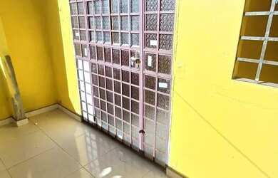 Imagem 1: Aluga-se casa 2 andar ao lado Policia Federal AGUA E LUZ INCLUSO