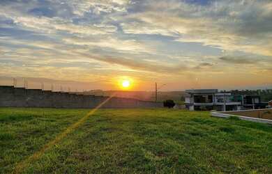 Imagem: O terreno possui 612m² de Área e está localizado em Caçapava