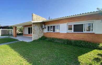 Imagem 4: Casa de 4 dormitórios à Venda - Xangri-lá