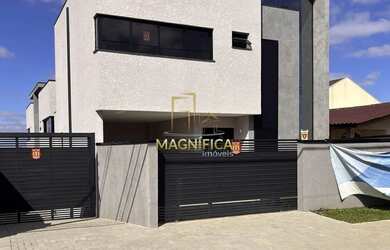 Imagem: A casa em condomínio possui 3 Dormitórios, 4 Banheiros, 2