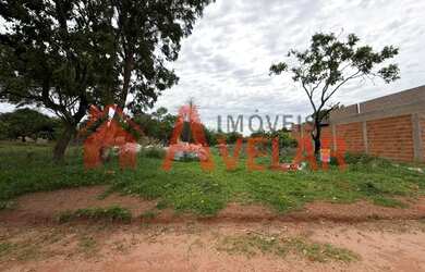Imagem: O terreno e está localizado em Parque Das Américas, Uberlândia