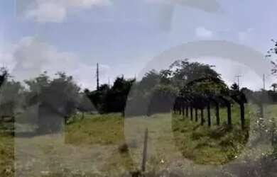 Imagem: O terreno possui 352m² de Área e está localizado em Matapoã