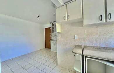 Imagem 12: Apartamento Amplo de 2 Dormitórios à Venda - Bairro Fátima