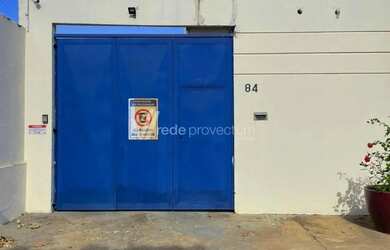 Imagem: A casa para alugar possui 5 Dormitórios, 4 Banheiros, 1 Vaga