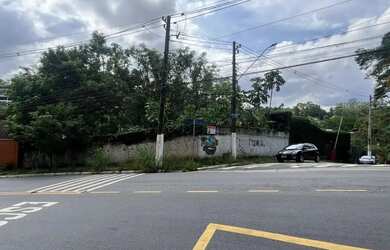 Imagem: O terreno possui 757m² de Área e está localizado em Fazenda