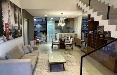 Imagem: A casa em condomínio possui 1 Dormitório, 3 Banheiros, 2 Vagas