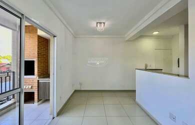 Imagem: O apartamento possui 2 Dormitórios, 2 Banheiros, 2 Vagas na