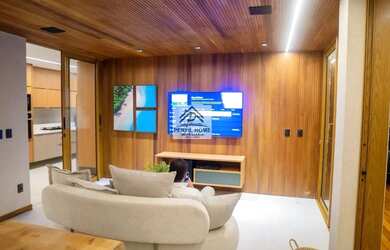 Imagem 16: Casa para Venda em Camaçari, Guarajuba (Monte Gordo), 9 dormitórios, 9 suítes, 4 banheiros