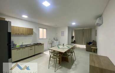 Imagem: O apartamento possui 2 Dormitórios, 2 Banheiros, 2 Vagas na