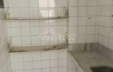 Imagem 2: Kitnet/Conjugado - / Residencial / Centro