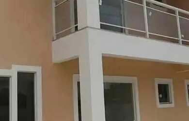 Imagem: A casa possui 2 Dormitórios, 2 Banheiros, 1 Vaga na garagem