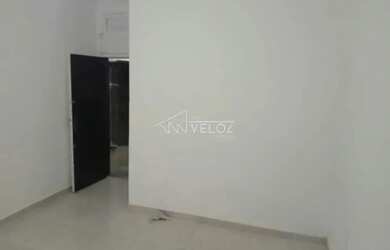 Imagem: O depósito possui 160m² de Área e está localizado em Centro