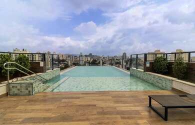 Imagem: O apartamento possui 3 Dormitórios, 2 Banheiros, 2 Vagas na