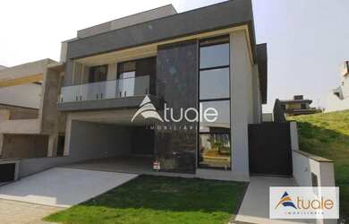 Imagem: A casa em condomínio possui 4 Dormitórios, 5 Banheiros, 4