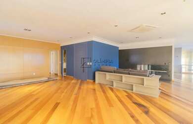 Imagem: O apartamento possui 4 Dormitórios, 3 Banheiros, 4 Vagas na