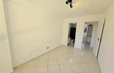 Imagem 7: Apartamento de 108m² com 3 quartos para locação no Recreio dos Bandeirantes