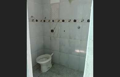 Imagem 12: Casa Vila Rio prox Supermercados Lopes-R$ 1.000,00 ac deposito