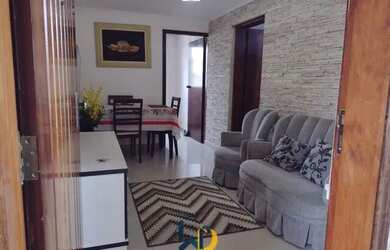 Imagem: O apartamento possui 3 Dormitórios, 1 Banheiro, 1 Vaga na garagem