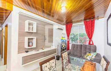 Imagem: O apartamento possui 2 Dormitórios, 1 Banheiro, 1 Vaga na garagem