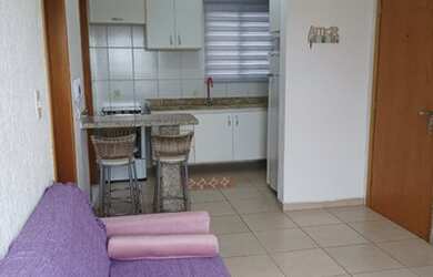 Imagem: O apartamento possui 2 Dormitórios, 1 Banheiro, 1 Vaga na garagem