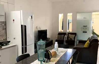 Imagem: A casa possui 3 Dormitórios, 2 Banheiros, 258m² de Área e