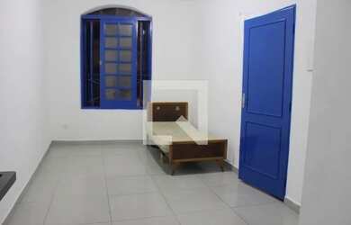 Imagem: A casa possui 1 Dormitório, 1 Banheiro, 21m² de Área e está