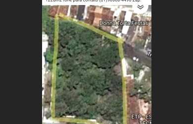 Imagem: O terreno possui 1.288m² de Área e está localizado em João